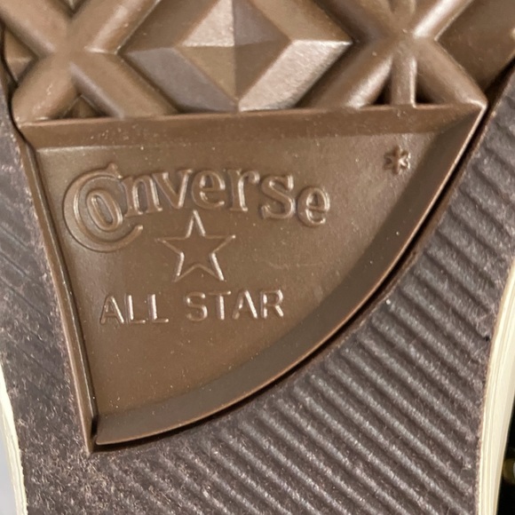 NWOT Converse - Picture 7 of 9